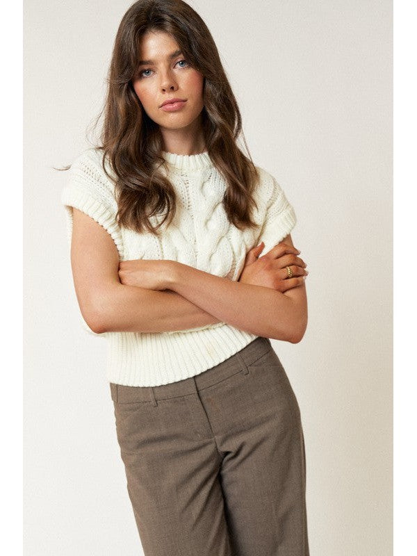 AM1368 Kitty cable knit tops アイボリー　Ivory IVORY Cable Knit Sweater Vest Top – Wildflower Boutique