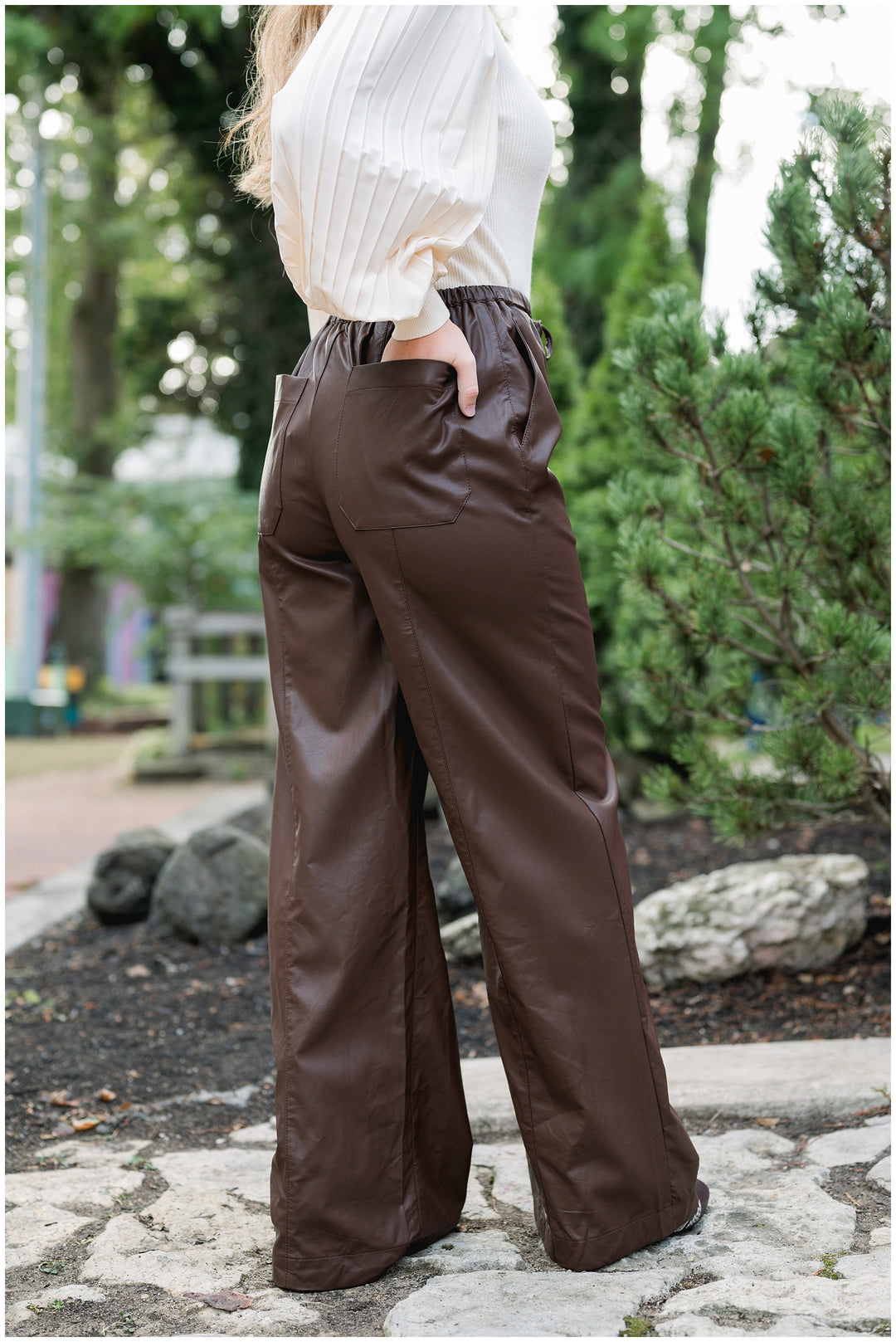 Demi Fit Drawstring Trousers