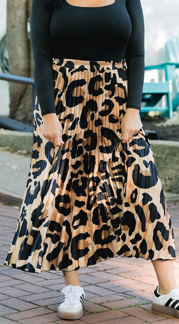 Leopard Print Pleated Midi Skirt