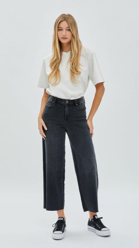 Nori High Waist Crop Jean Black