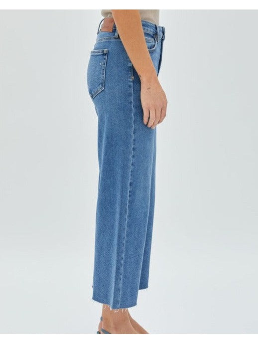 Nori High Waist Crop Wide Jean – Wildflower Boutique Yellow Springs