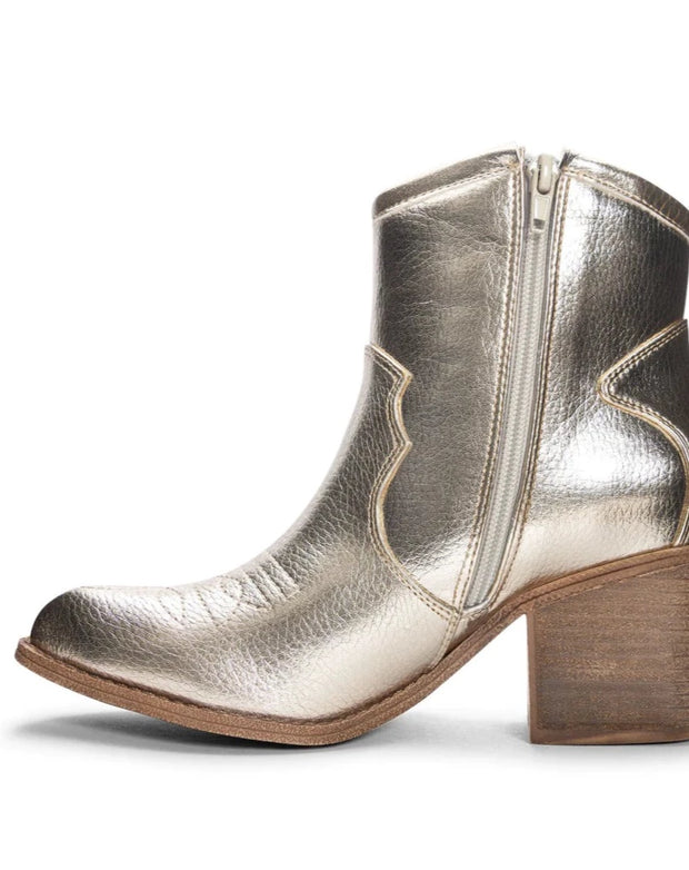 Metallic Cowgirl Boot GOLD